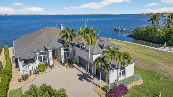 Catalpa Pointe At Catalpa Cove, 15411 Catalpa Cove Ln, Fort Myers, Florida 33908, image 2