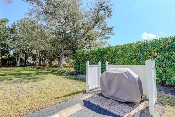 Villages Of Ascot, 9623 Eaton Gardens Ln #201, Fort Myers, Florida 33919, image 2