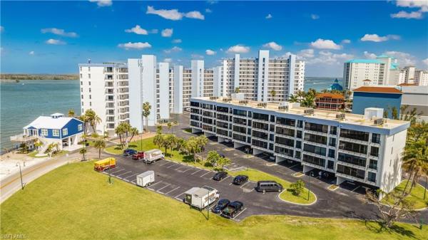 Punta Rassa, 15010 Punta Rassa Rd #301, Fort Myers, Florida 33908, image 1