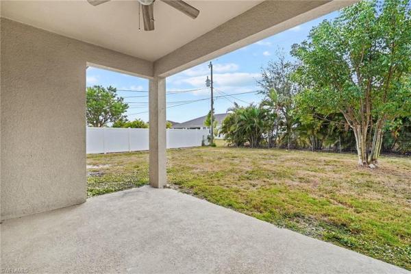 Cape Coral Residential, 926 SW 32nd Ter, Cape Coral, Florida 33914, image 1