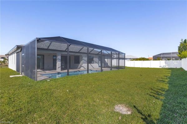 Cape Coral Residential, 305 NW 15th Pl, Cape Coral, Florida 33993, image 3