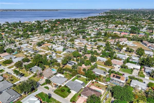 Sunset Vista, 793 Sunset Vista Dr, Fort Myers, Florida 33919, image 2