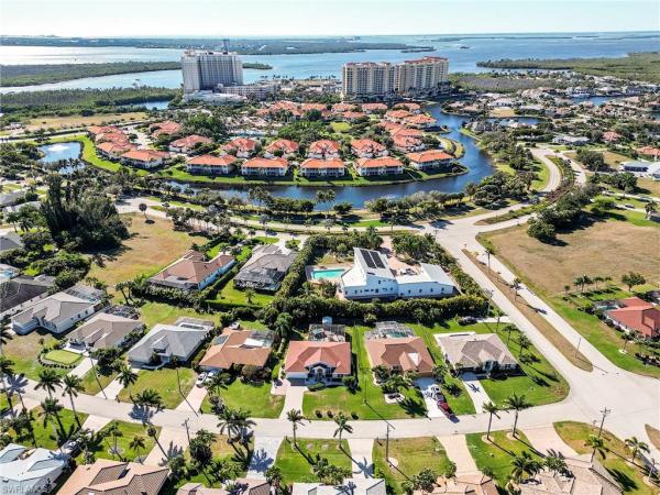 Rose Garden, 1190 57th St, Cape Coral, Florida 33914, image 3