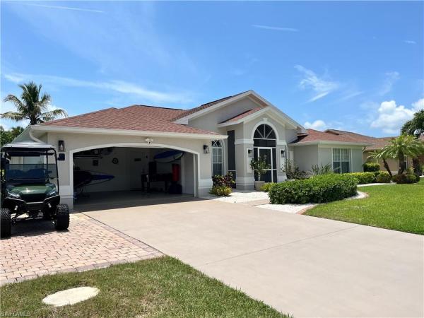Rose Garden, 1190 57th St, Cape Coral, Florida 33914, image 2
