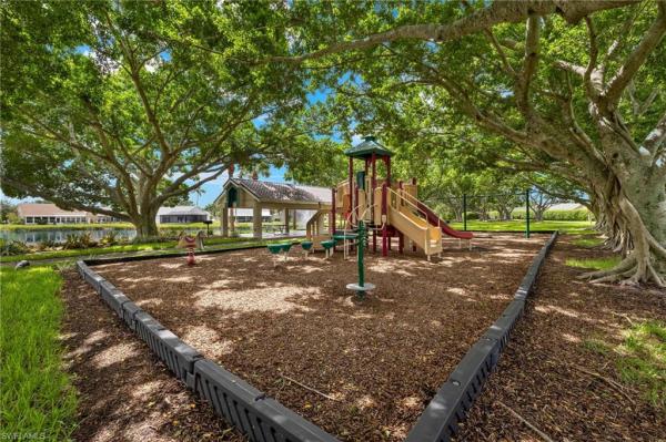 Glen Cove, 14560 Glen Cove Dr #602, Fort Myers, Florida 33919, image 1