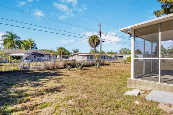 Fort Myers Shores, 2301 Hibiscus Rd, Fort Myers, Florida 33905, image 1