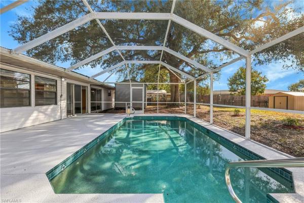Lehigh Acres, 203 Lowry Ave, Lehigh Acres, Florida 33936, image 3
