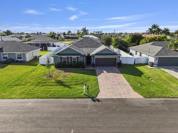 Cape Coral Residential, 2540 SW 9th Pl, Cape Coral, Florida 33914, image 2