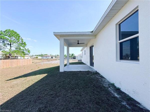 Lehigh Acres Residential, 4006 SW 2nd St, Lehigh Acres, Florida 33976, image 1