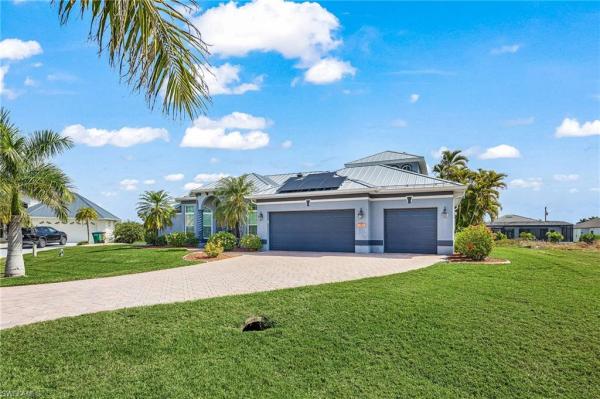 Cape Coral, 4103 28th Ave, Cape Coral, Florida 33914, image 2