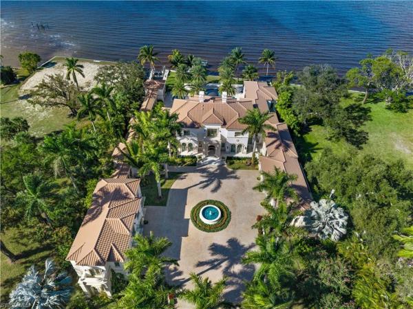 Phillips 4th Division, 1240 Coconut Dr, Fort Myers, Florida 33901, image 2