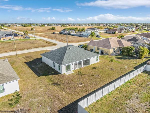 Cape Coral, 1128 NW 9th Ter, Cape Coral, Florida 33993, image 1