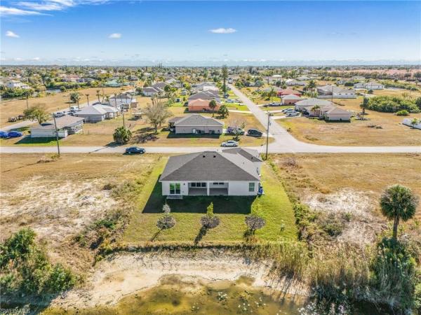 Cape Coral Residential, 2003 27th St, Cape Coral, Florida 33909, image 3