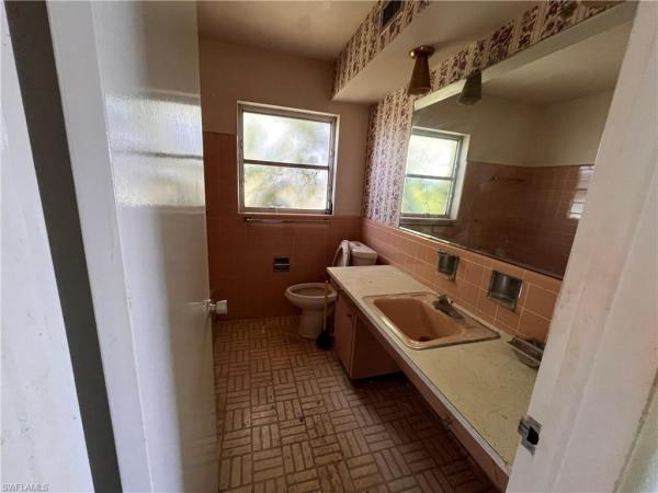 Fort Myers Residential, 4958 Howard St, Fort Myers, Florida 33905, image 2