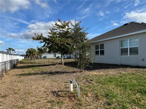 Cape Coral, 2201 24th Ter, Cape Coral, Florida 33993, image 2