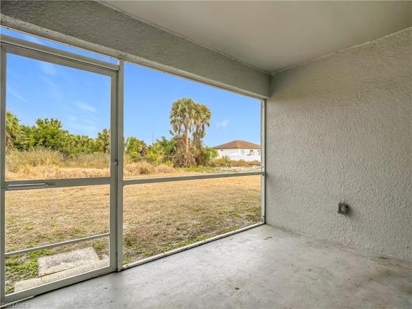 Lehigh Acres, 4034 SW 29th St, Lehigh Acres, Florida 33976, image 2