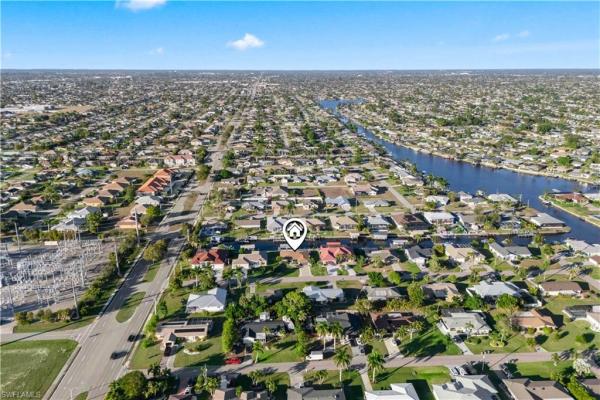 Cape Coral Residential, 109 SE 40th Ter, Cape Coral, Florida 33904, image 2