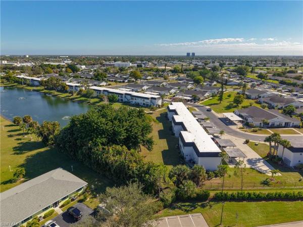 Myerlee Gardens, 6884 Sandtrap Dr #4, Fort Myers, Florida 33919, image 2
