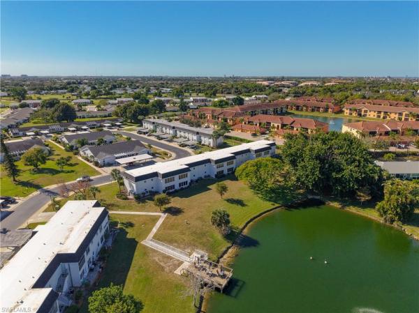 6884 Sandtrap Dr #4, Fort Myers, Florida 33919, image 1