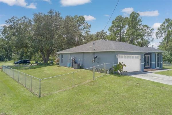 2506 E 23rd St, Alva, Florida 33920, image 1