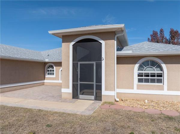 Cape Coral, 329 NE 9th St, Cape Coral, Florida 33909, image 1