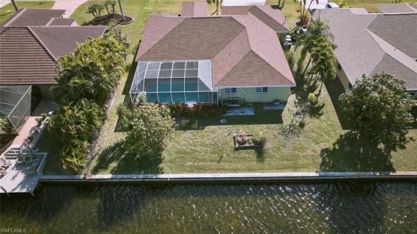 Cape Coral, 401 SE 23rd Ter, Cape Coral, Florida 33990, image 1
