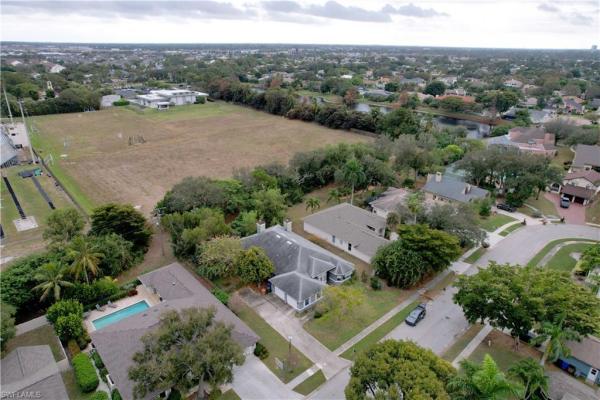 The Argyle, 1580 Argyle Dr, Fort Myers, Florida 33919, image 2