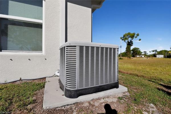 Cape Coral Residential, 4301 NW 36th Pl, Cape Coral, Florida 33993, image 3