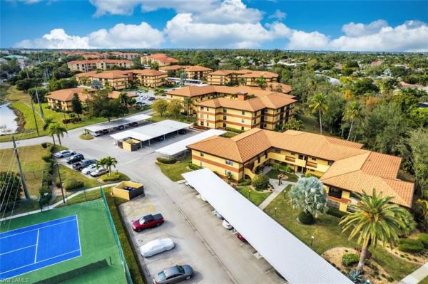 Whiskey Creek 2, 6150 Whiskey Creek Dr #811, Fort Myers, Florida 33919, image 2