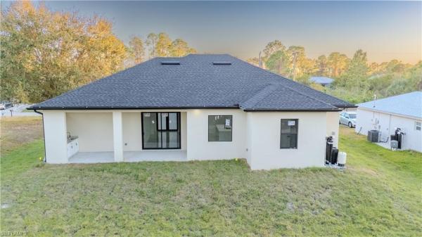 2804 W 31st St, Lehigh Acres, Florida 33971, image 1