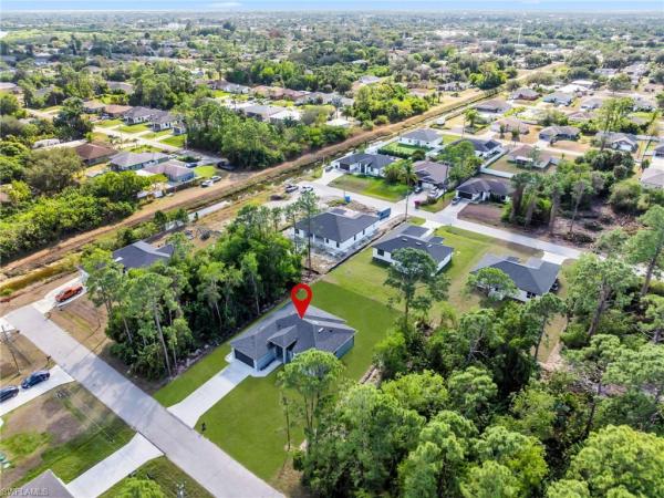 Lehigh Acres, 2805 W 11th St, Lehigh Acres, Florida 33971, image 1