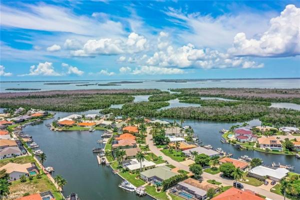 Palm Acres, 14871 Canaan Dr, Fort Myers, Florida 33908, image 1