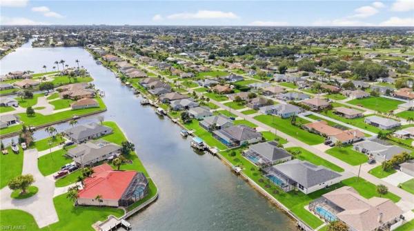 Cape Coral Residential, 817 SW 6th Ave, Cape Coral, Florida 33991, image 1