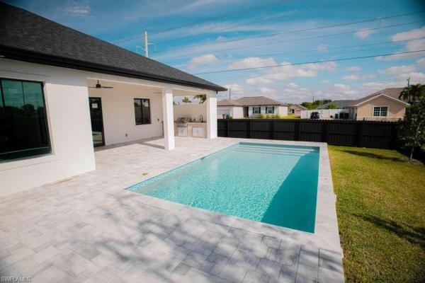 Cape Coral, 2000 31st Ter, Cape Coral, Florida 33914, image 1