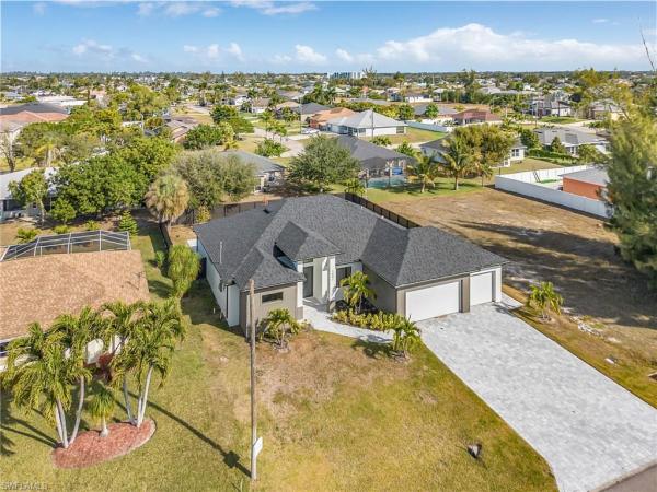 Cape Coral Residential, 1801 28th Ln, Cape Coral, Florida 33914, image 3