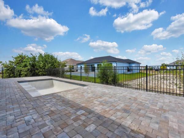 Cape Coral Residential, 4215 32nd Ln, Cape Coral, Florida 33993, image 3