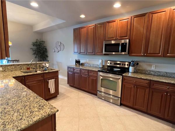 9281 Triana Ter #121, Fort Myers, Florida 33912, image 1