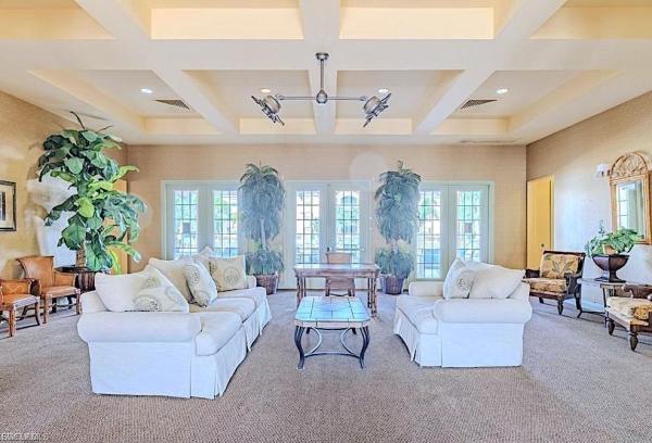 The Residence, 4122 Residence Dr #112, Fort Myers, Florida 33901, image 2