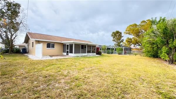 Cape Coral Residential, 933 SE 26th St, Cape Coral, Florida 33904, image 1