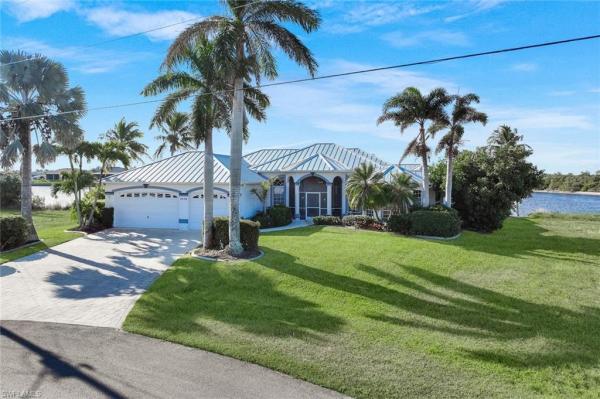 Cape Coral, 4640 33rd Ter, Cape Coral, Florida 33993, image 1