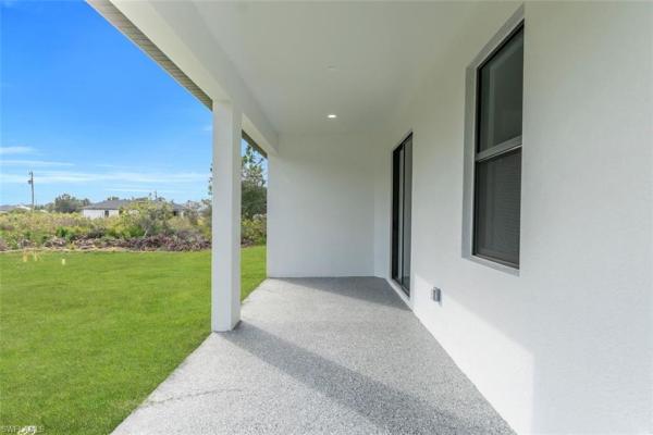 2605 SW 26th St, Lehigh Acres, Florida 33976, image 1