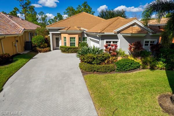 Casa Del Lago, 7539 Key Deer Ct, Fort Myers, Florida 33966, image 2