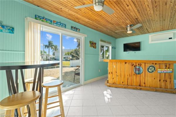 Island Harbors, 11828 Island Ave, Matlacha, Florida 33993, image 1