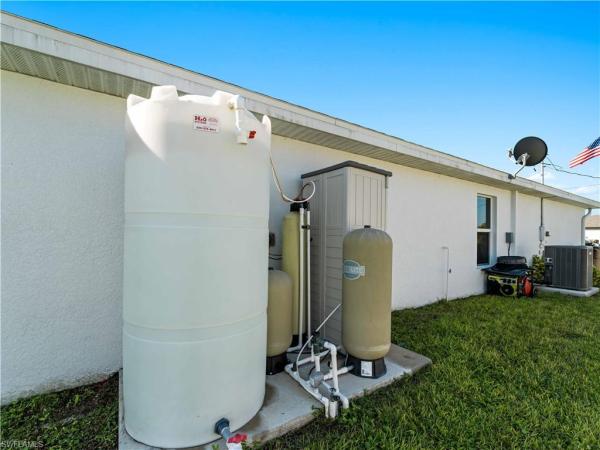 Cape Coral, 917 13th Ave, Cape Coral, Florida 33993, image 2