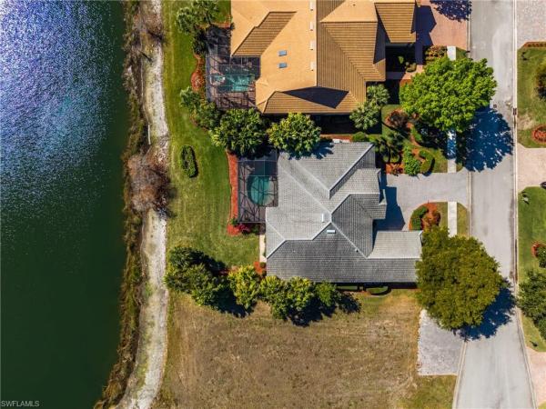 Country Club, 3306 Chestnut Grove Dr, Alva, Florida 33920, image 1