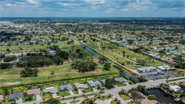 Whiskey Creek Estates, 5702 Sandpiper Pl, Fort Myers, Florida 33919, image 3