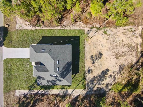 1112 Calvin Ave, Lehigh Acres, Florida 33972, image 1