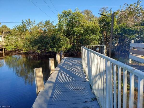 Northdale, 17070 Wayzata Ct, North Fort Myers, Florida 33917, image 2