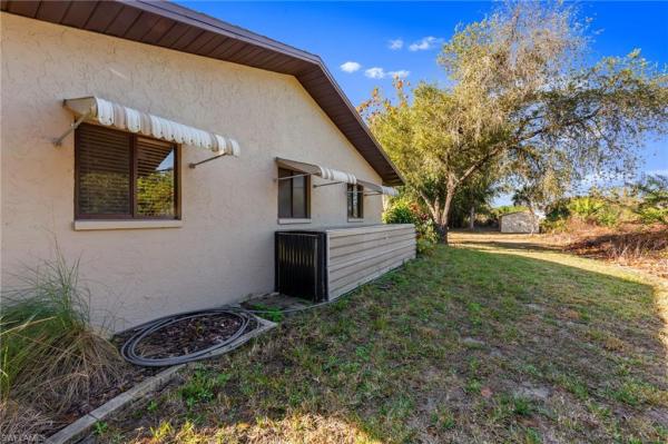 Lehigh Acres, 1115 Hibiscus Ave, Lehigh Acres, Florida 33972, image 1