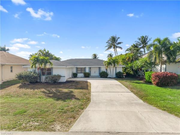 Cape Coral Residential, 2226 SE 19th Pl, Cape Coral, Florida 33990, image 2